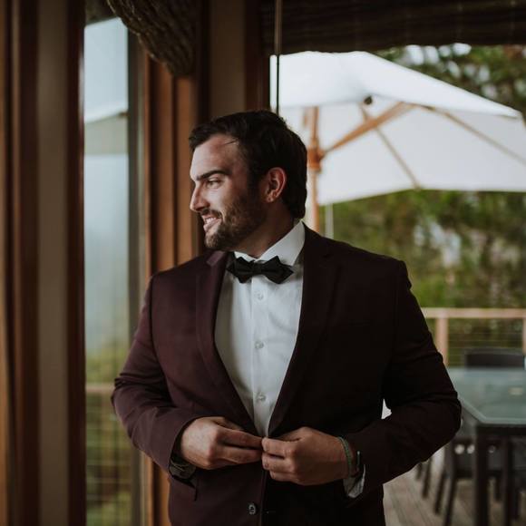 Meet your Posher, Kyle - Picture 1 of 1